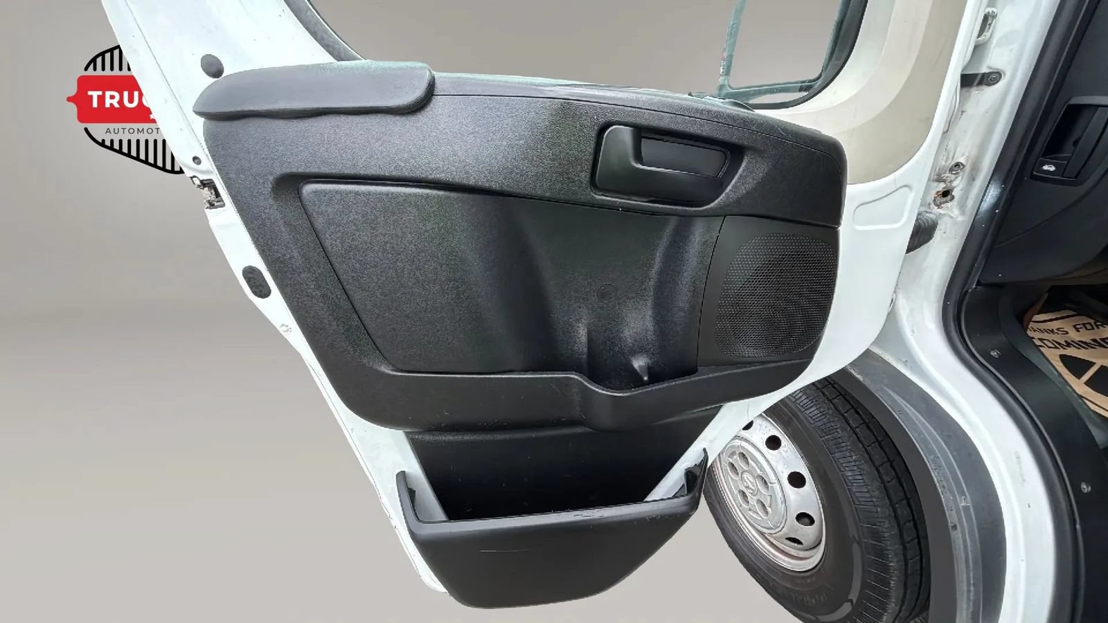 Used 2015 RAM ProMaster 2500 w/ Interior Convenience Group FWD image 34