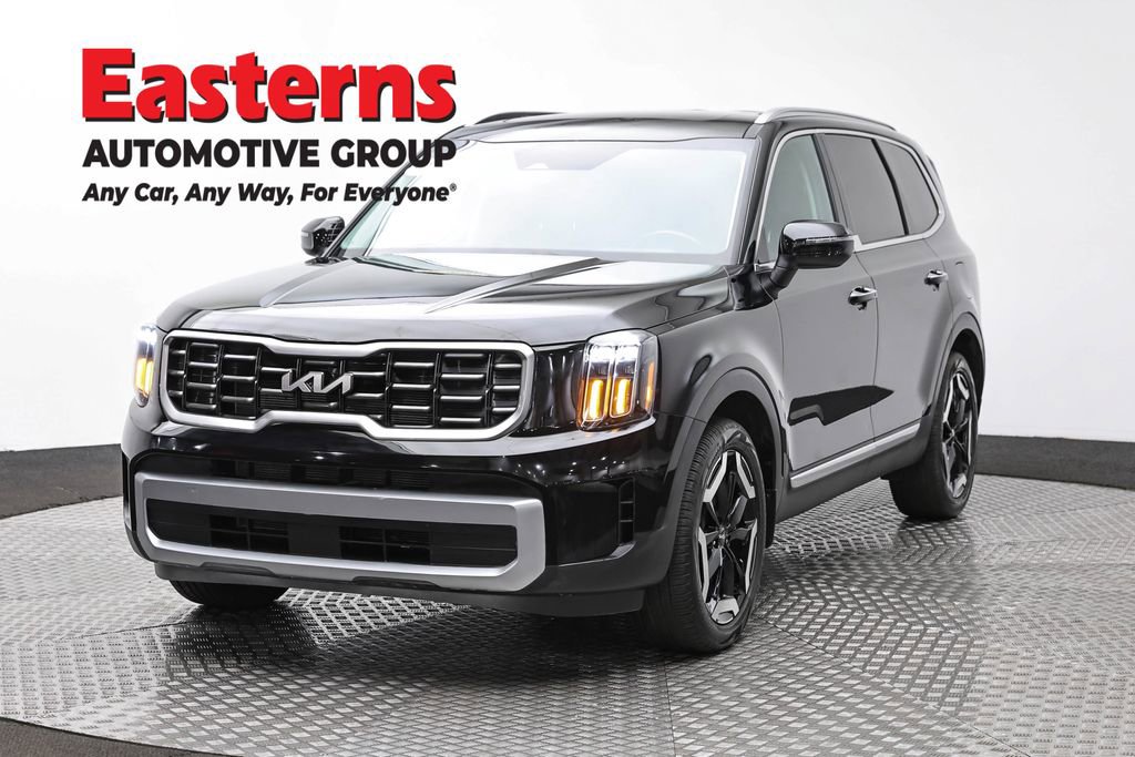 Used 2025 Kia Telluride S AWD/4WD image 1