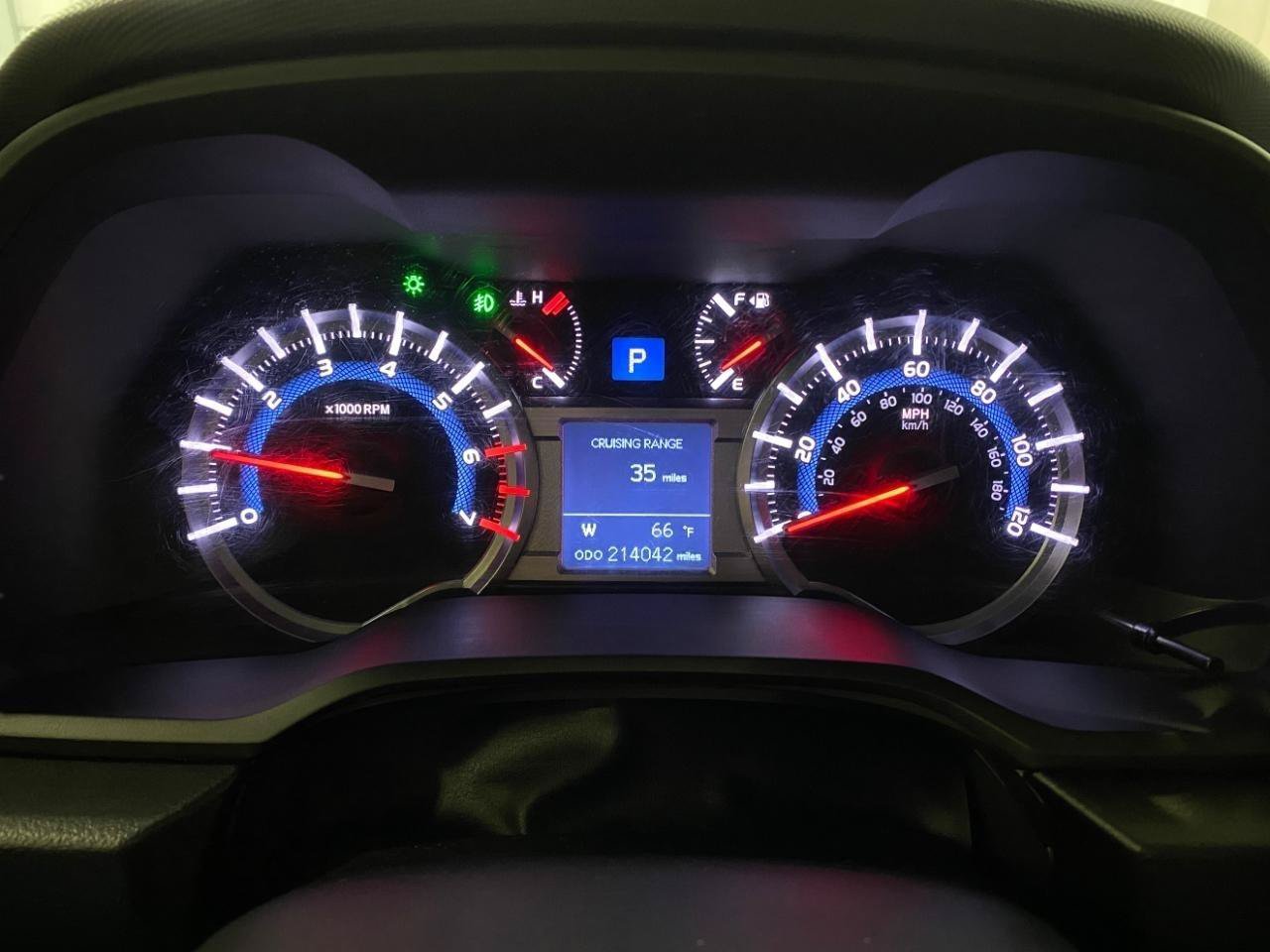 Used 2018 Toyota 4Runner Limited AWD/4WD image 27