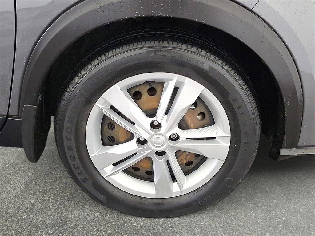 Used 2022 Nissan Kicks S image 8