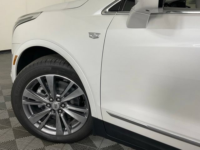 New 2026 Cadillac XT5 Premium Luxury w/ LPO, Floor Liner Package AWD/4WD image 32