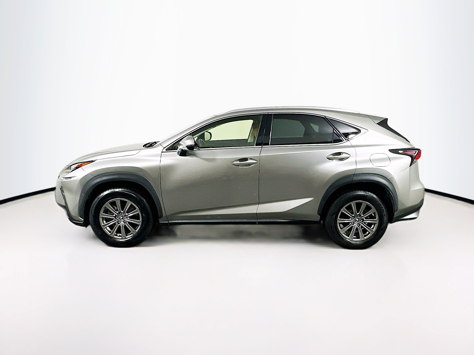 Used 2020 Lexus NX 300 FWD w/ Comfort Package image 4