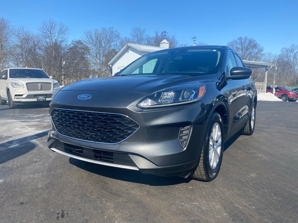 Used 2020 Ford Escape SE