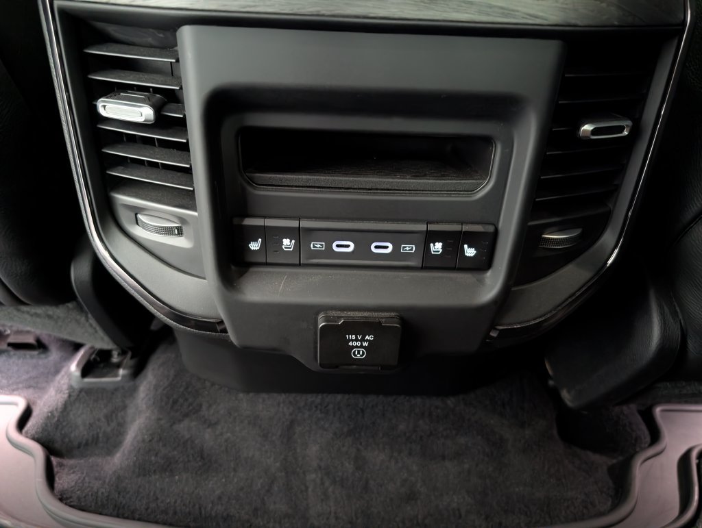 Used 2026 RAM 1500 Limited AWD/4WD image 12
