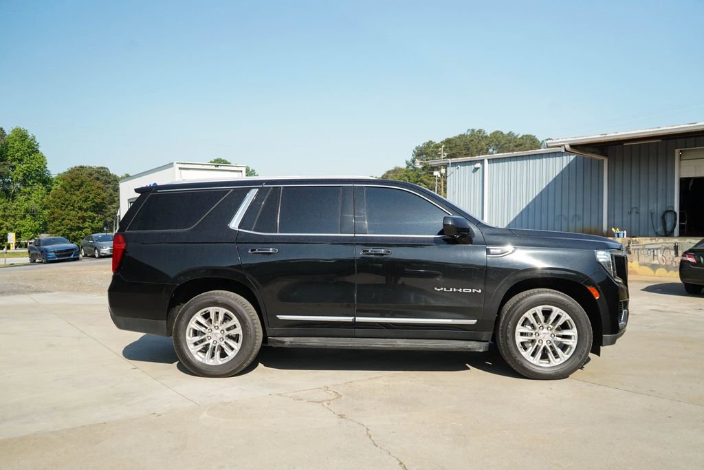 Used 2021 GMC Yukon SLT RWD image 3