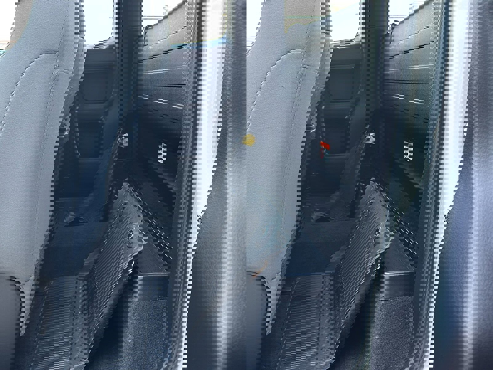 Used 2020 Toyota Tacoma SR image 18