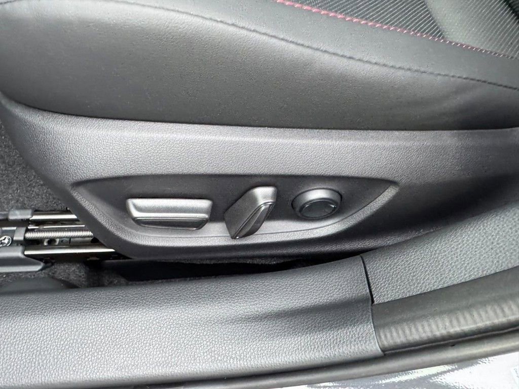 New 2026 Toyota Prius XSE Premium image 11