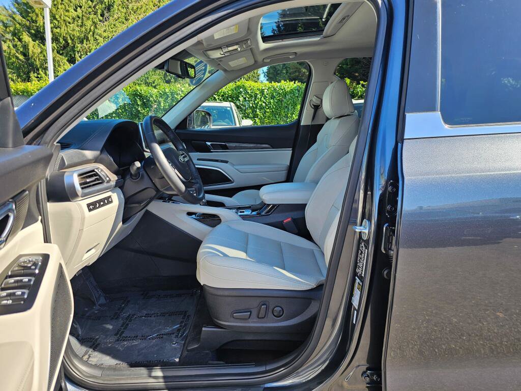 Used 2020 Kia Telluride EX AWD/4WD image 23