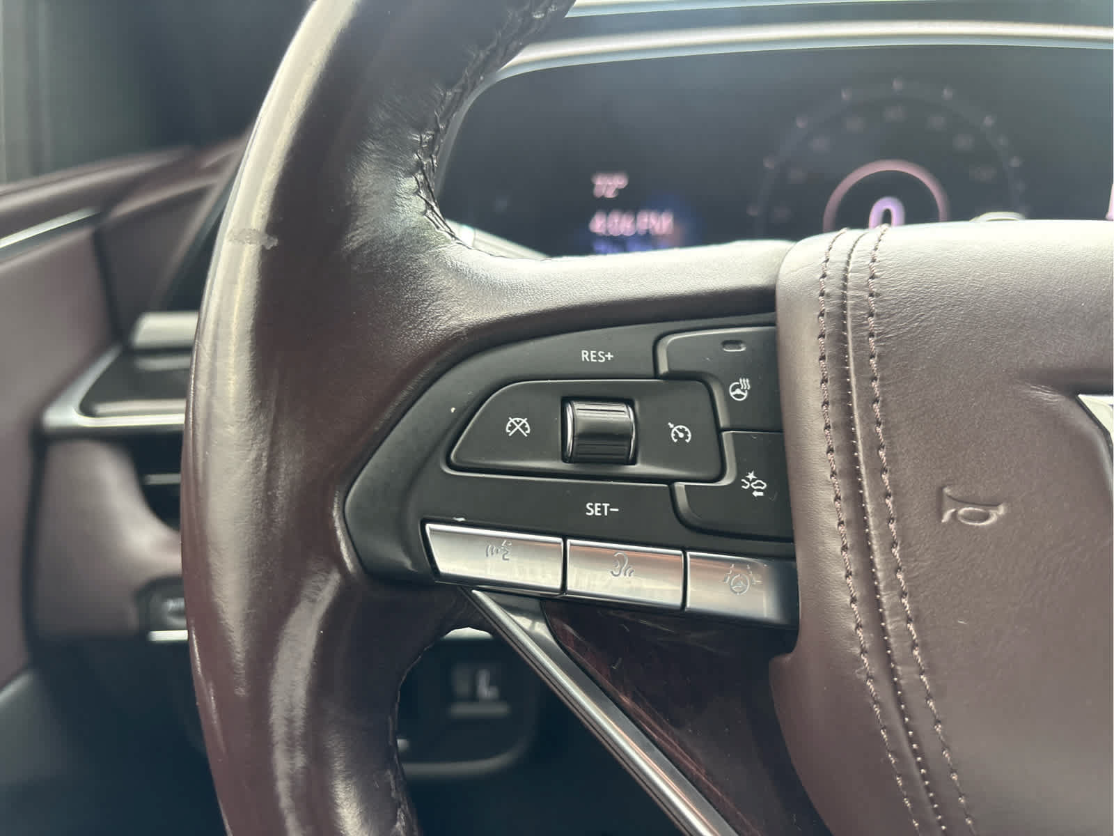 Used 2021 Cadillac Escalade Sport Platinum AWD/4WD image 44