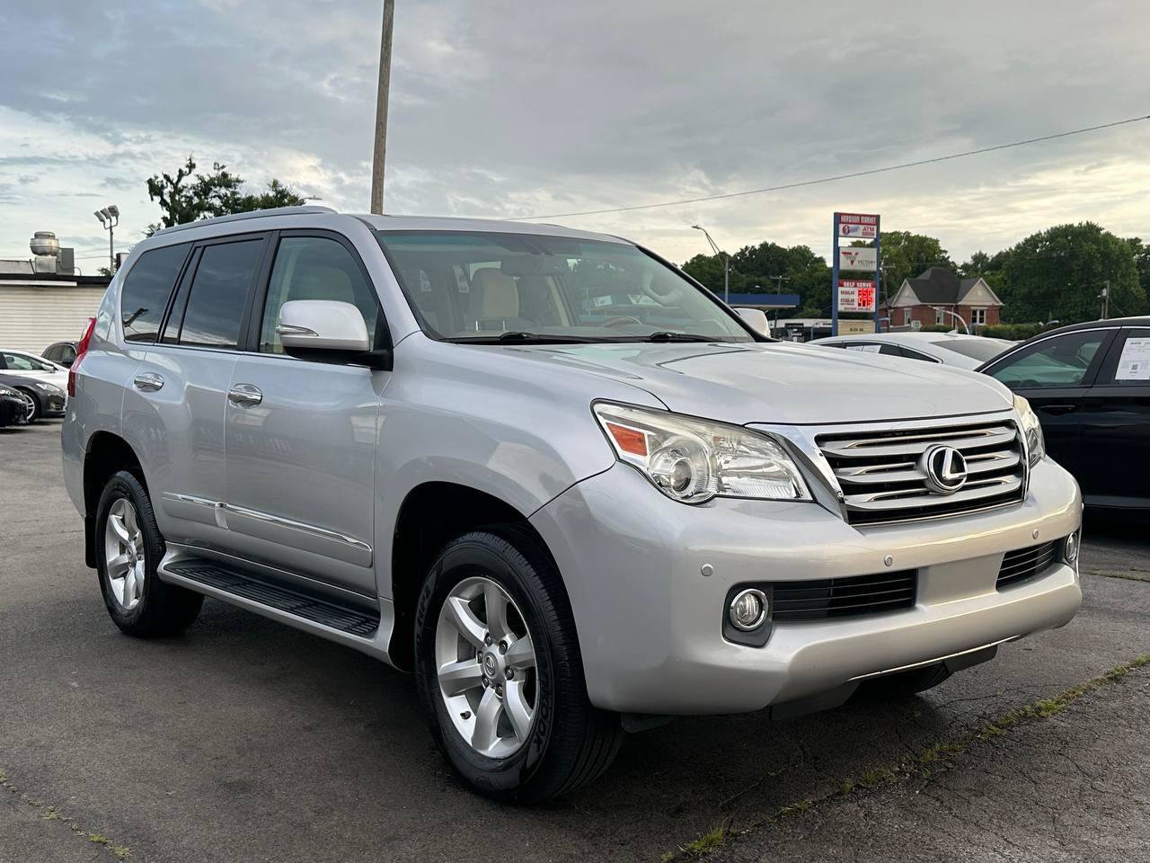 Used 2012 Lexus GX 460 w/ Comfort Plus Pkg AWD/4WD image 12