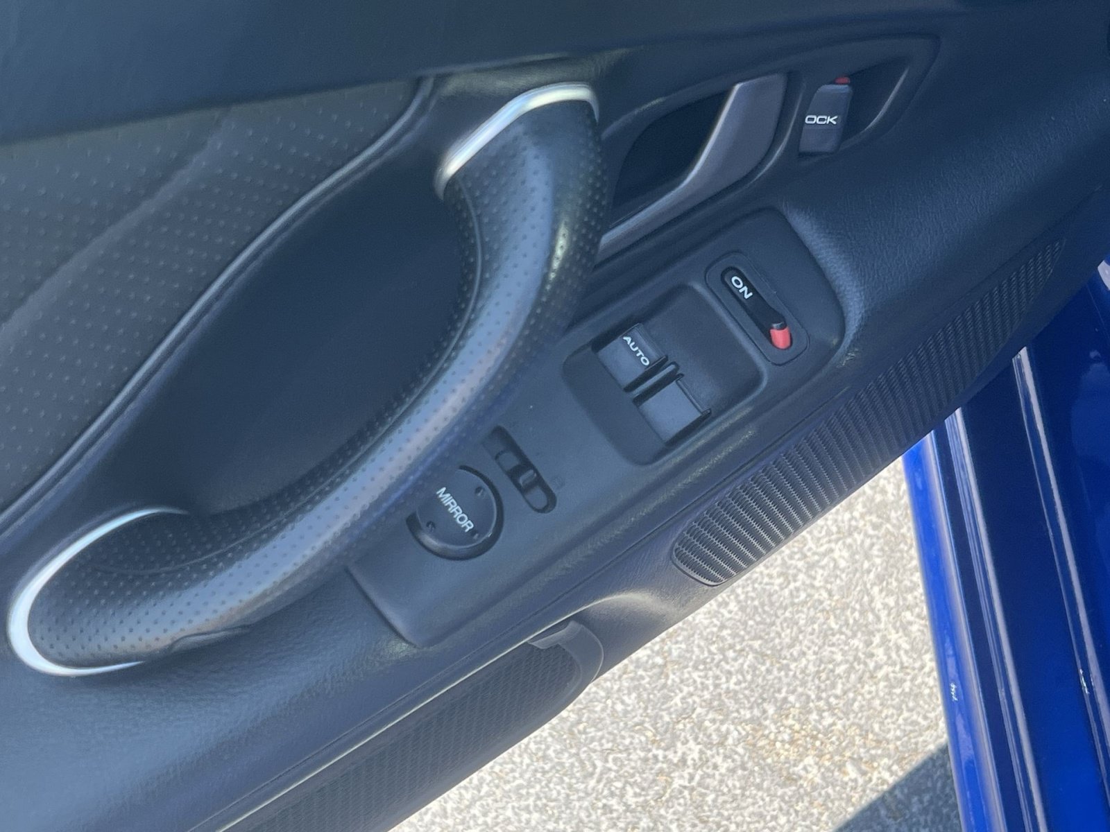 Used 2002 Honda S2000 image 11