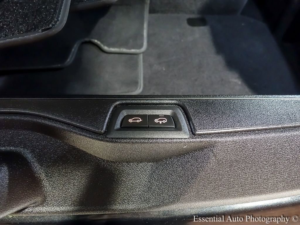 Used 2025 BMW X7 xDrive40i w/ Premium Package image 30