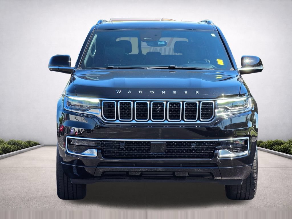 Used 2024 Jeep Wagoneer L 4WD w/ Premium Group I image 3