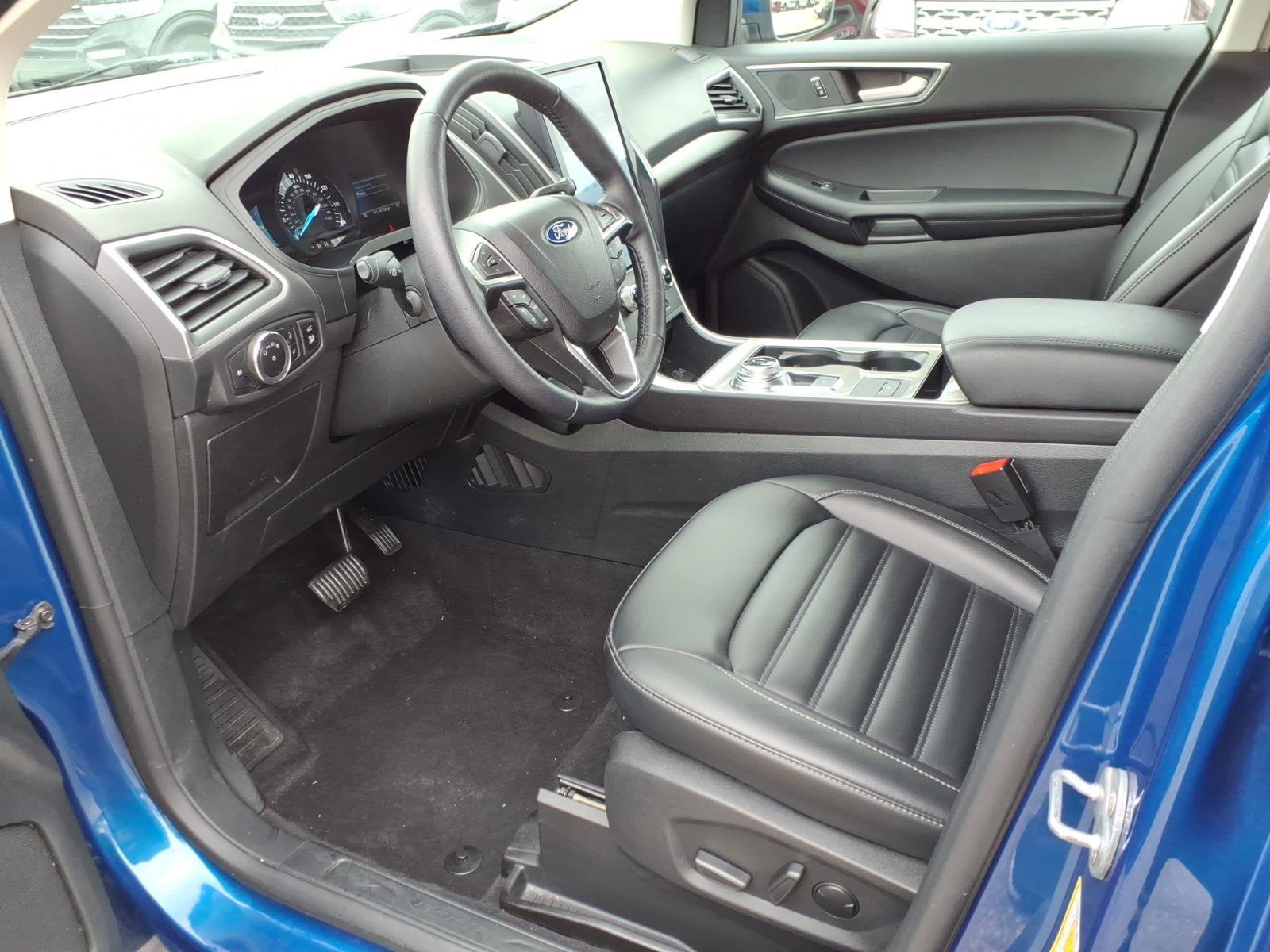 Used 2023 Ford Edge SEL w/ Convenience Package AWD/4WD image 11