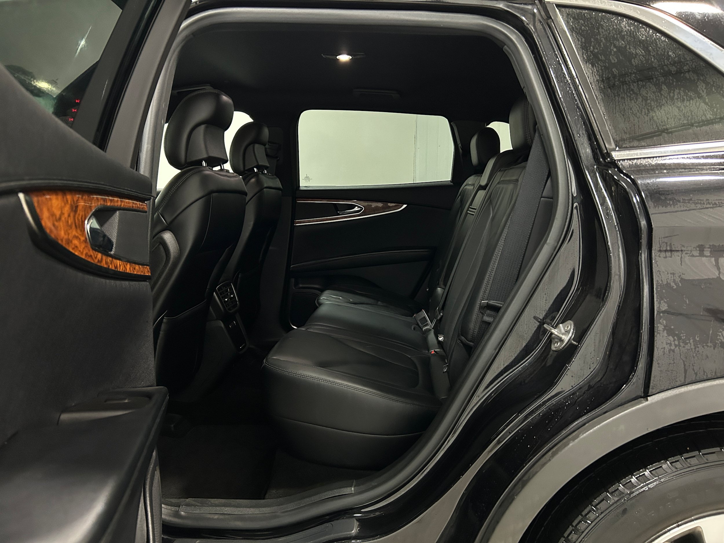 Used 2019 Lincoln Nautilus Select AWD/4WD image 21