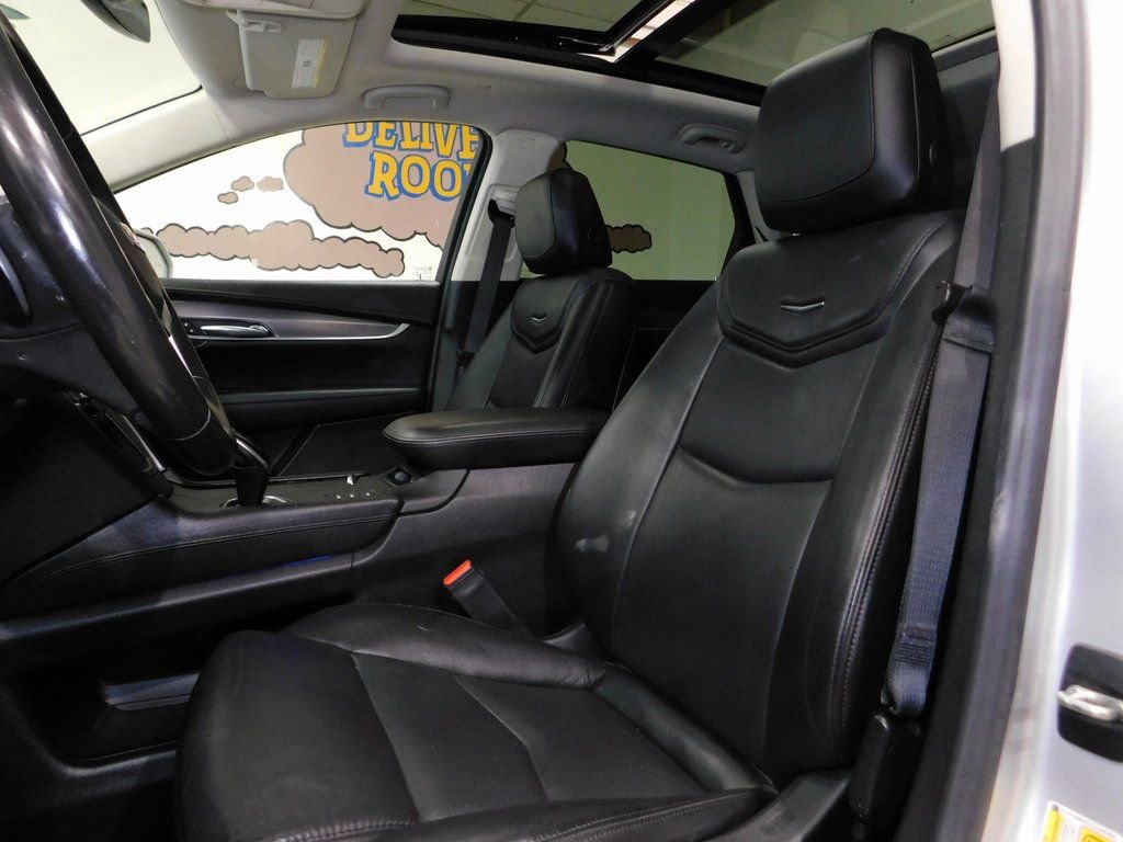 Used 2018 Cadillac XT5 Luxury image 34