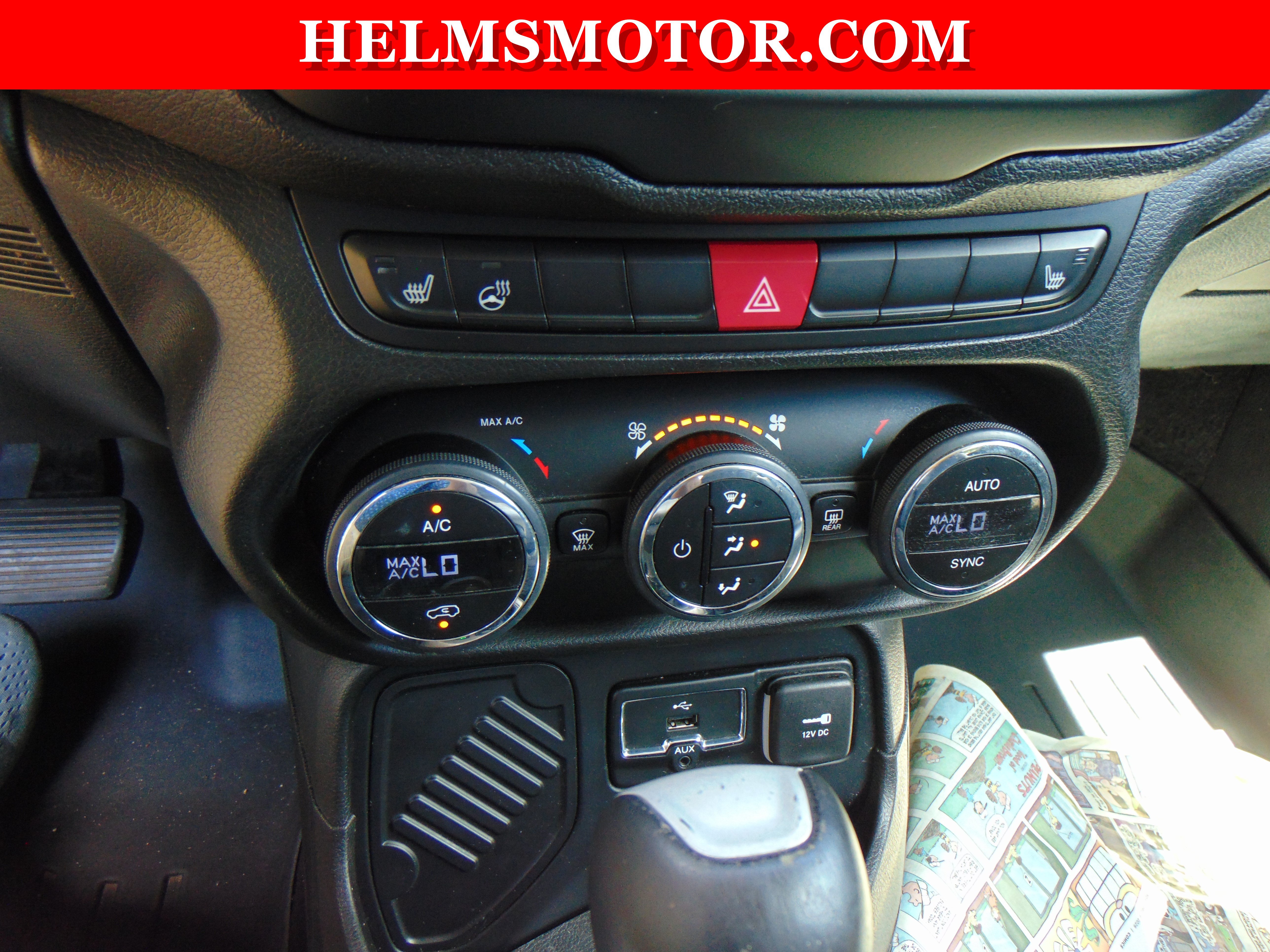 Used 2016 Jeep Renegade Limited FWD image 22