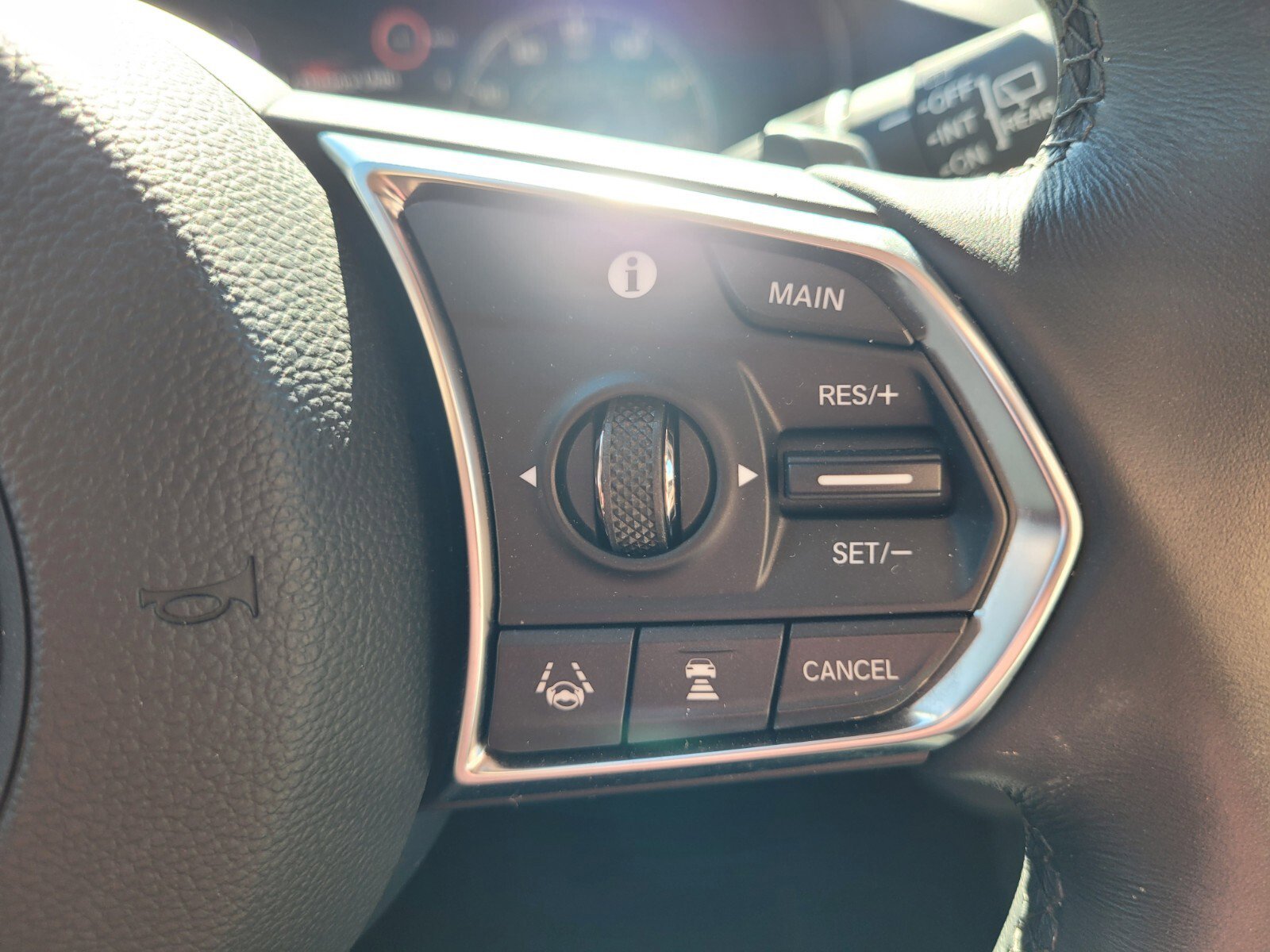 Used 2021 Acura RDX FWD w/ Technology Package image 28