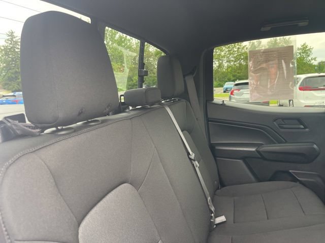 Used 2024 Chevrolet Colorado Trail Boss w/ Technology Package AWD/4WD image 30