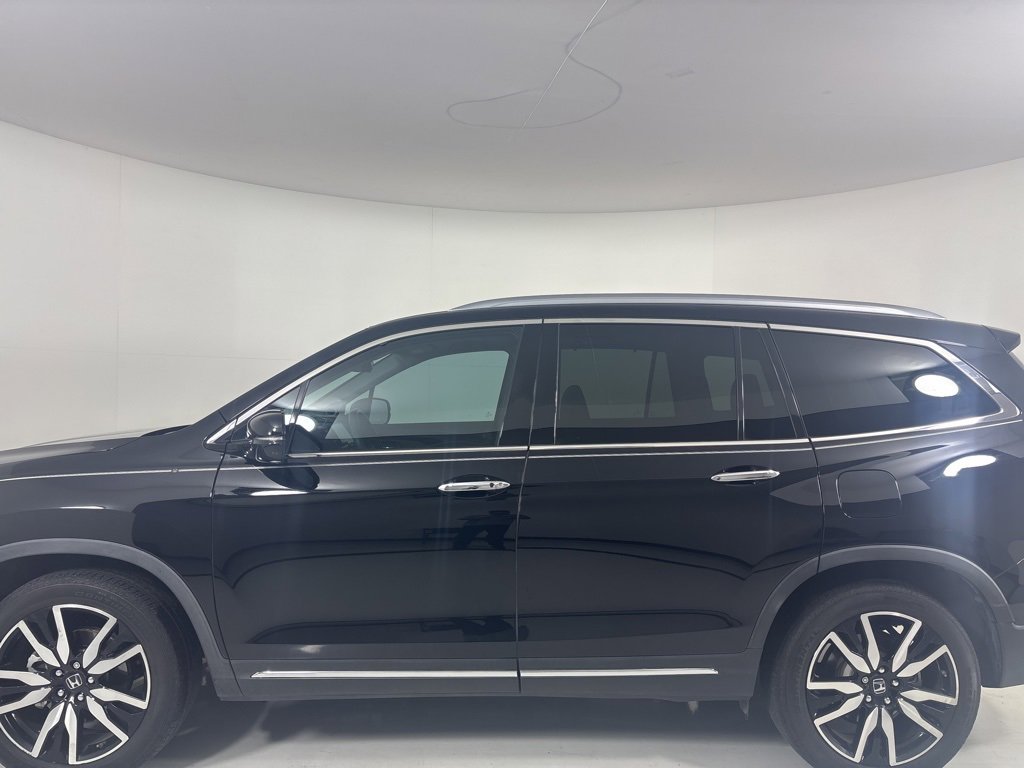 Certified 2021 Honda Pilot Touring image 3