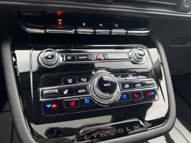 Used 2021 Lincoln Corsair AWD w/ Premium Package image 47