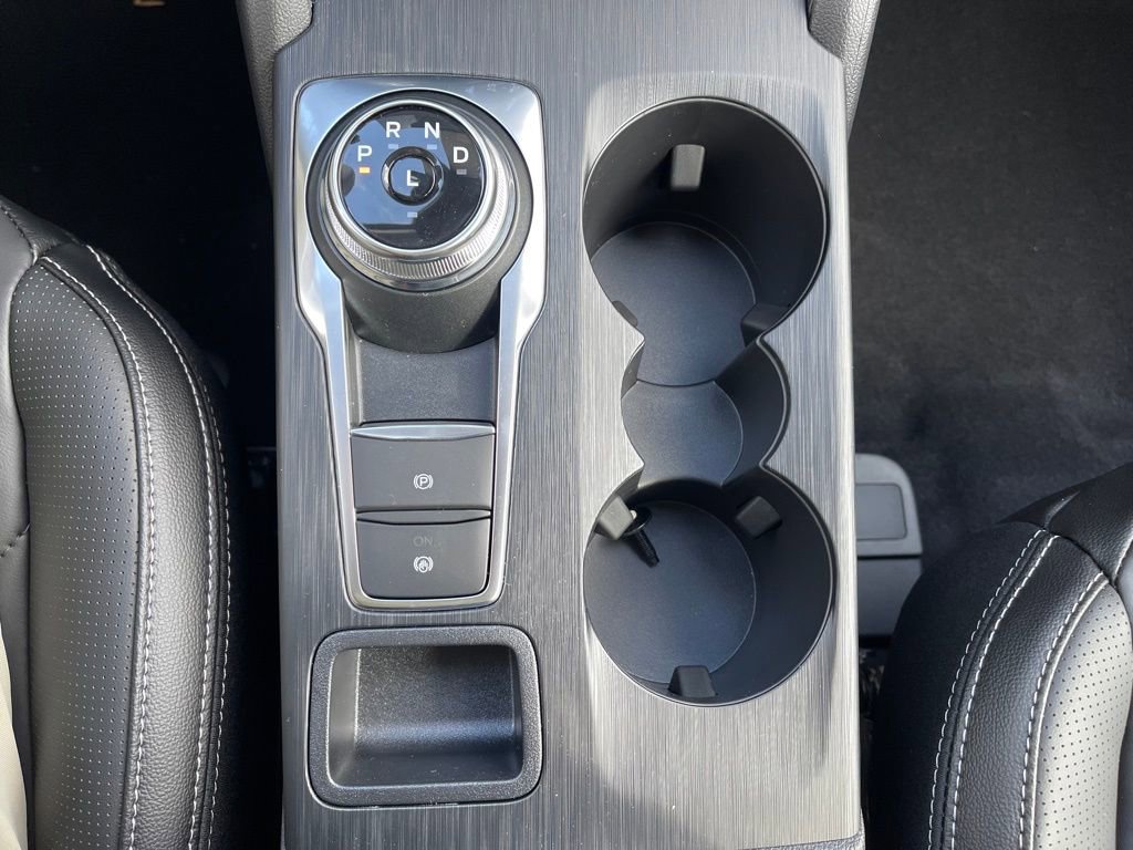 New 2025 Ford Escape SE w/ PHEV Premium Package image 16