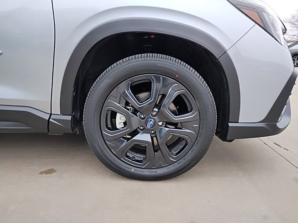 Certified 2025 Subaru Ascent Bronze Edition image 15