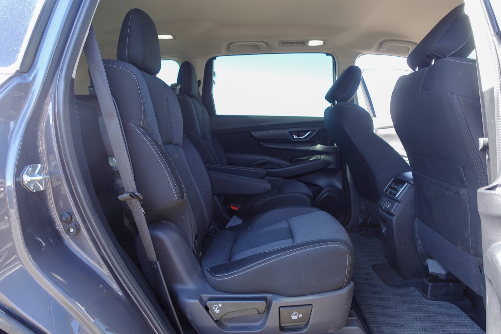 Used 2025 Subaru Ascent Premium AWD/4WD image 14