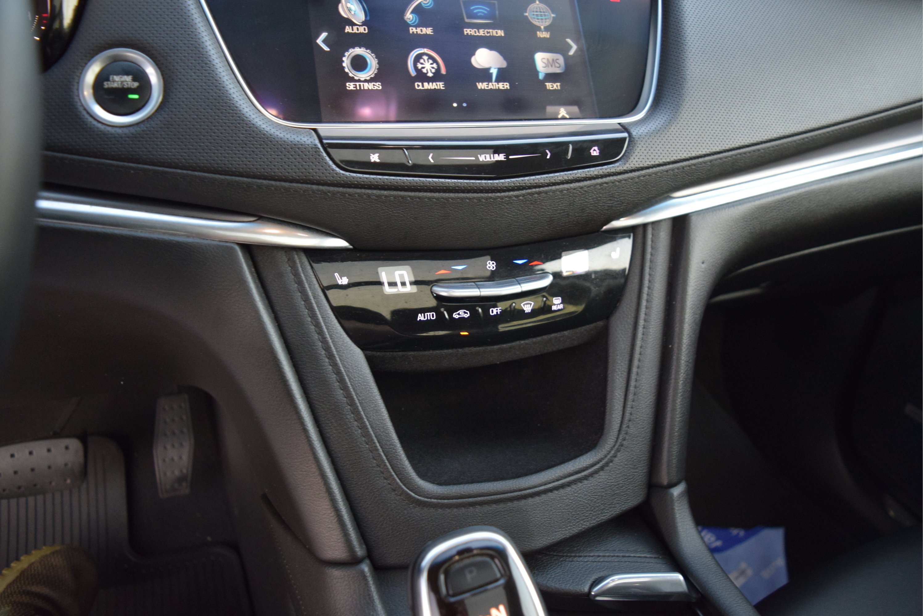 Used 2017 Cadillac XT5 Luxury AWD/4WD image 15