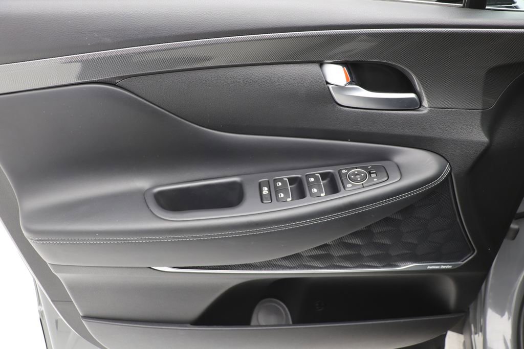 Used 2023 Hyundai Santa Fe SEL w/ Premium Package image 15