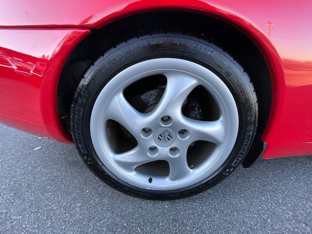 Used 2000 Porsche 911 Cabriolet image 34