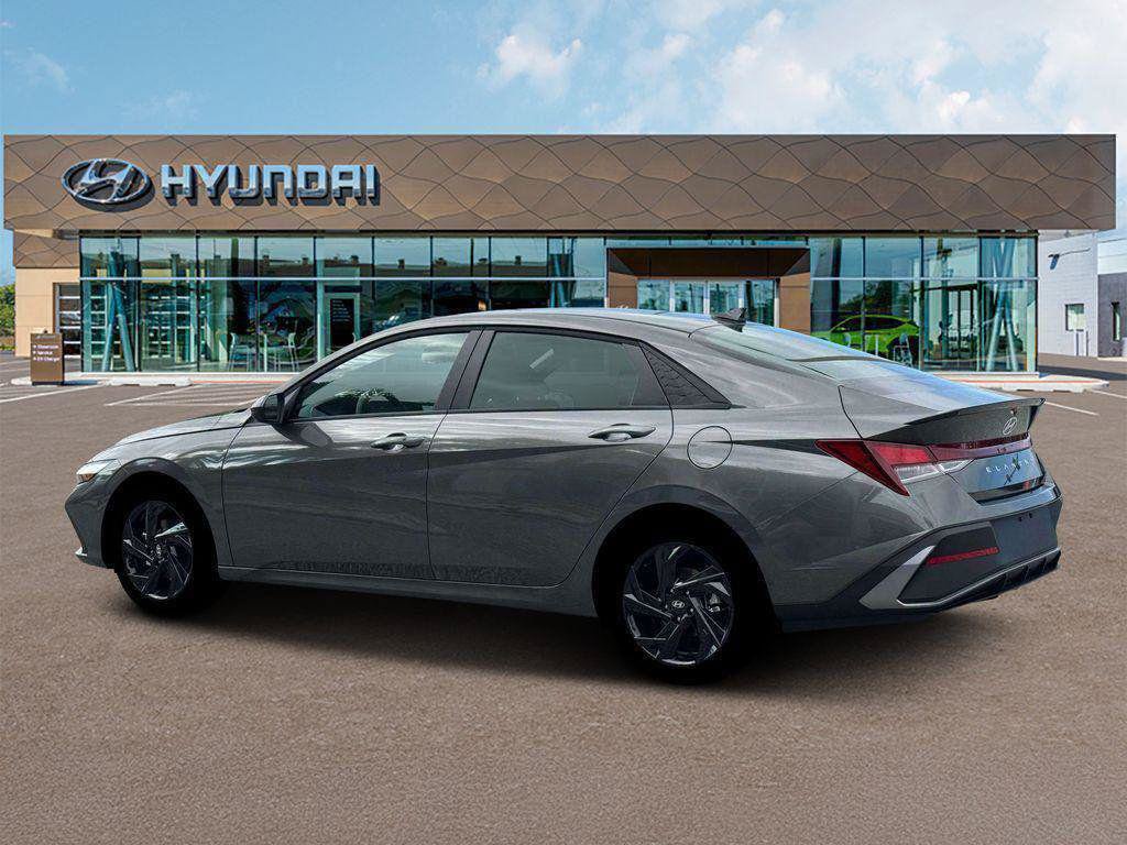 New 2026 Hyundai Elantra Sport FWD image 4