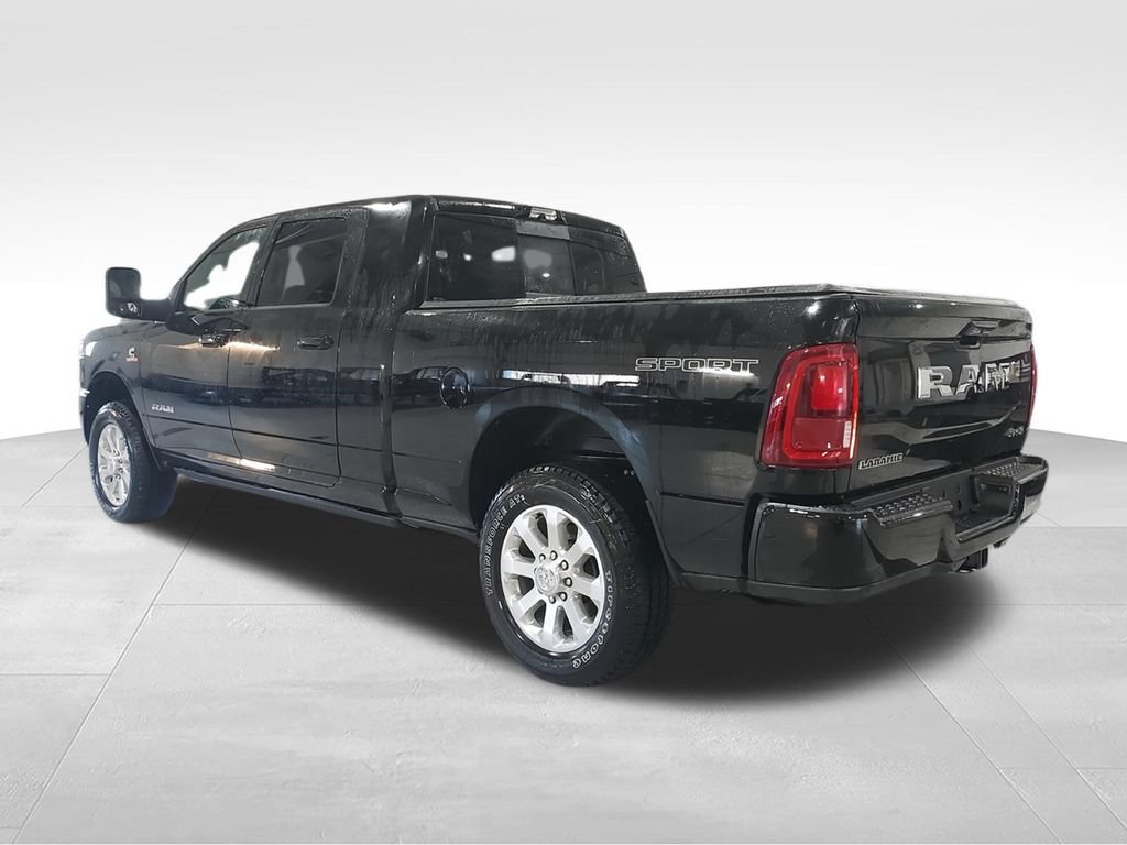 New 2026 RAM 2500 Laramie AWD/4WD image 6