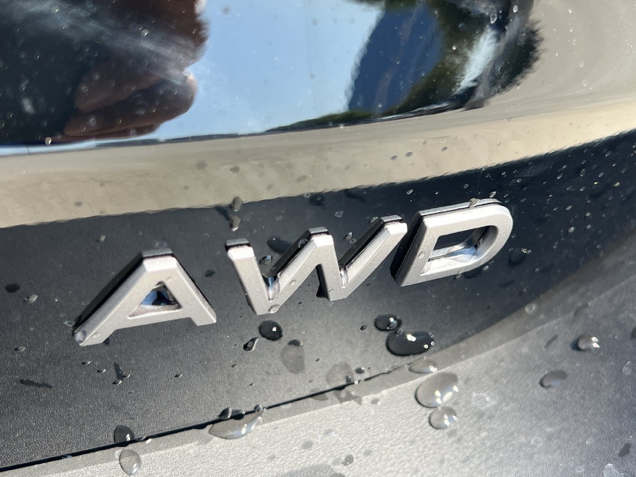 New 2027 Nissan Kicks SR AWD/4WD image 7