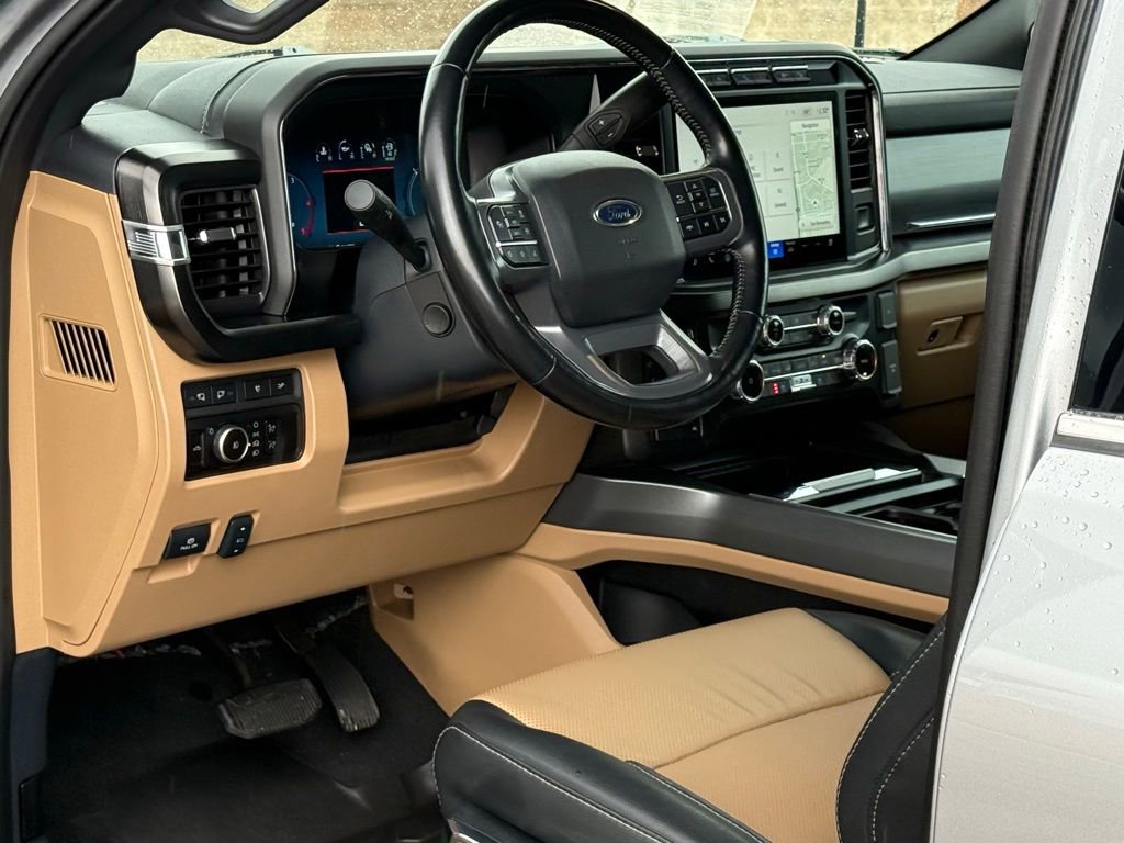 Used 2023 Ford F450 Lariat w/ Lariat Ultimate Package image 7