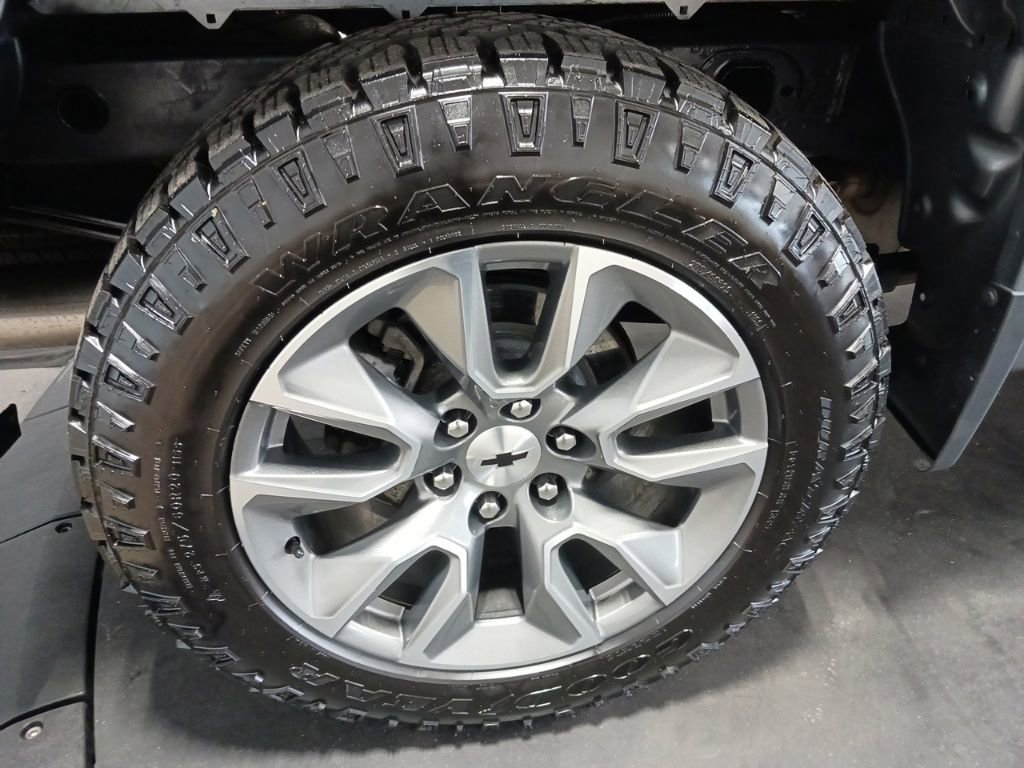 Used 2020 Chevrolet Silverado 1500 RST w/ All-Star Edition image 35