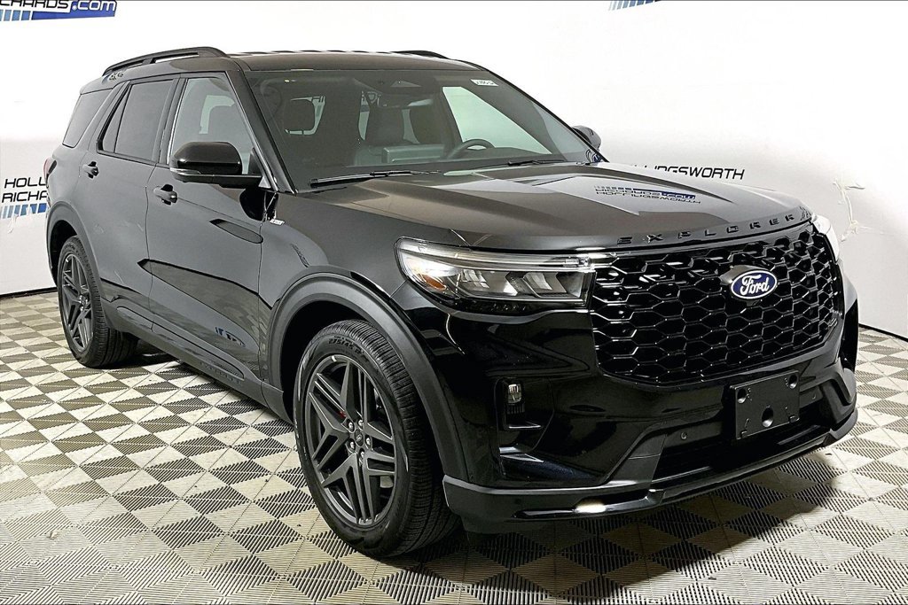 New 2027 Ford Explorer ST-Line w/ Premium Package RWD image 2