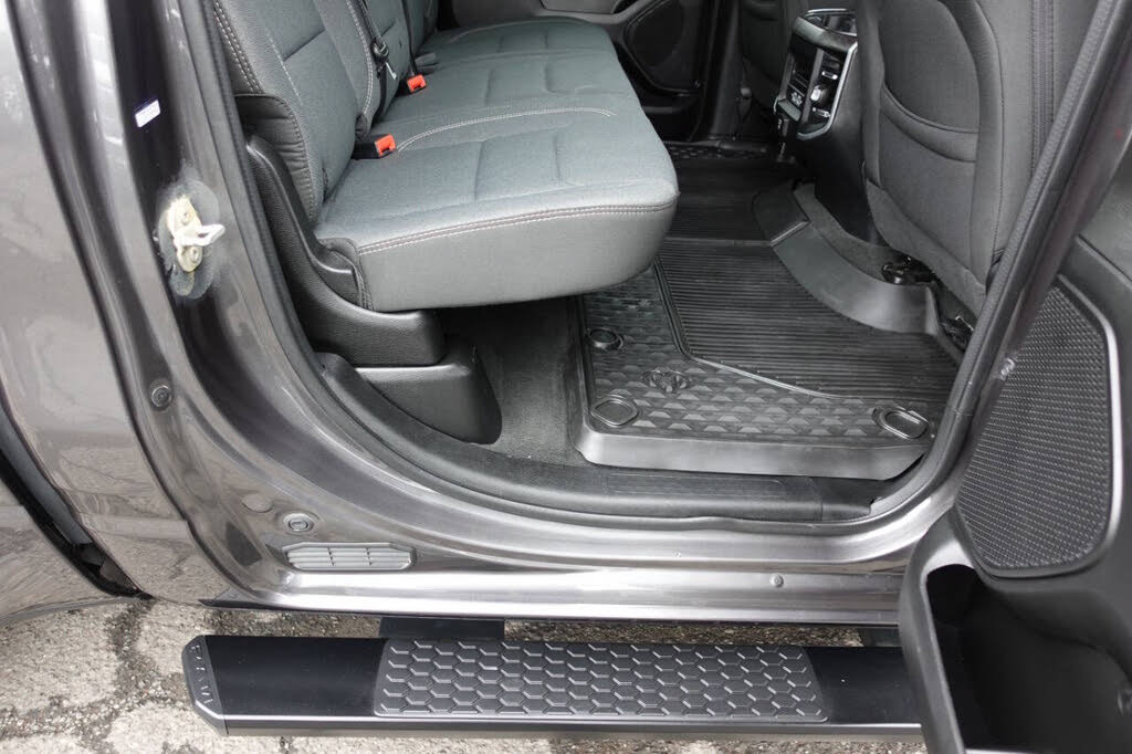 Used 2022 RAM 1500 Big Horn AWD/4WD image 31