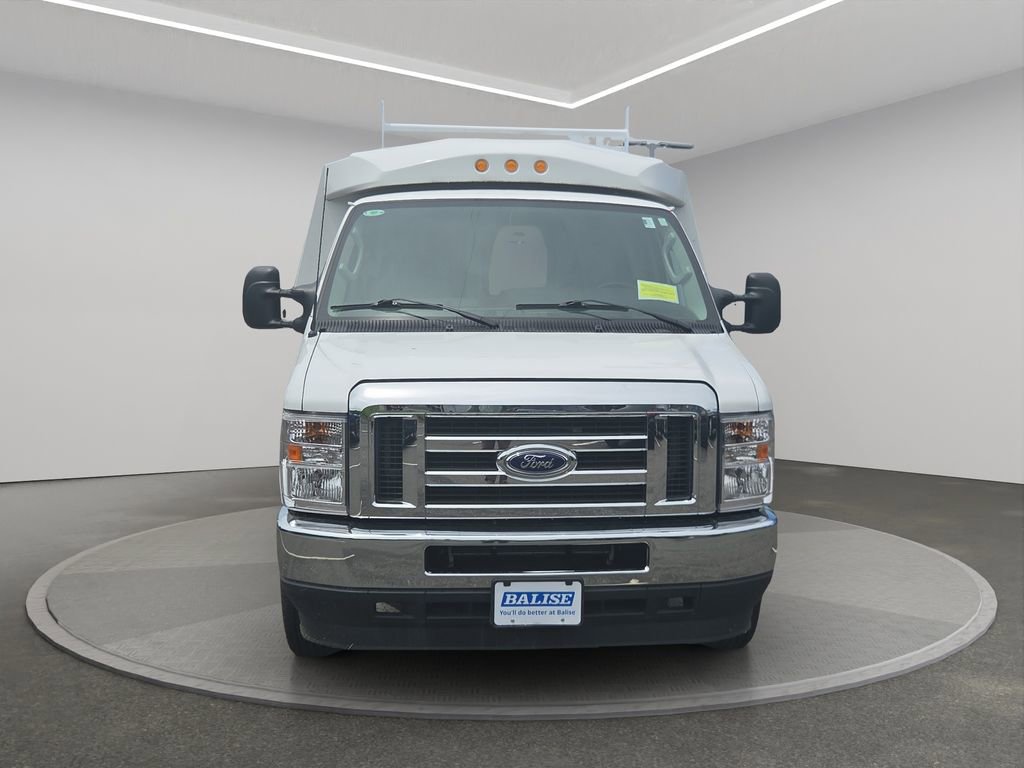 Used 2024 Ford E-450 and Econoline 450 Super Duty w/ Power Windows & Locks Group