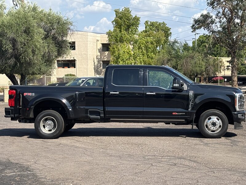 Used 2023 Ford F350 Limited w/ FX4 Off-Road Package AWD/4WD image 4