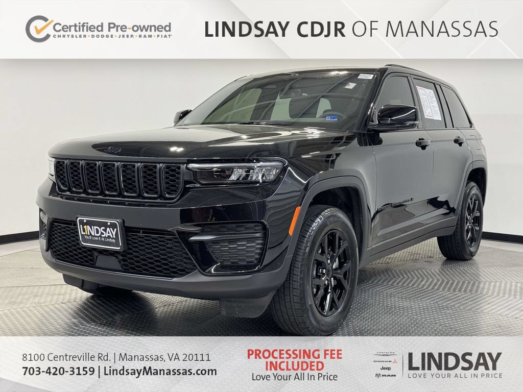 Certified 2025 Jeep Grand Cherokee Altitude AWD/4WD image 5