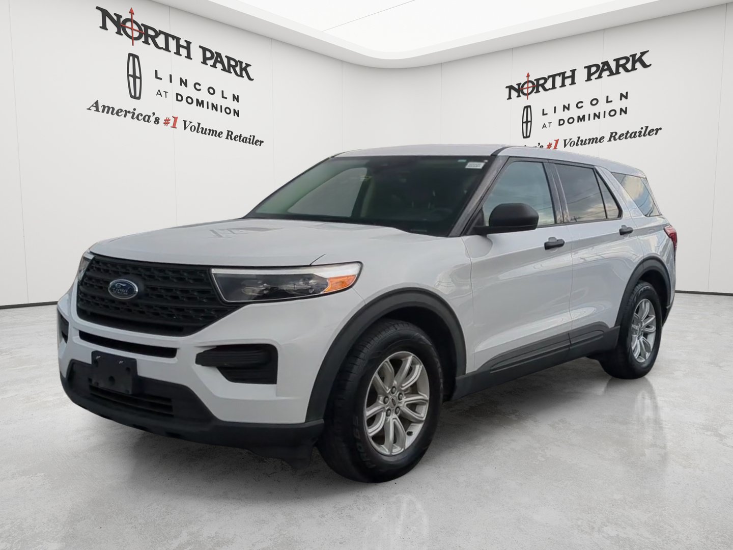 Used 2021 Ford Explorer 2WD image 1