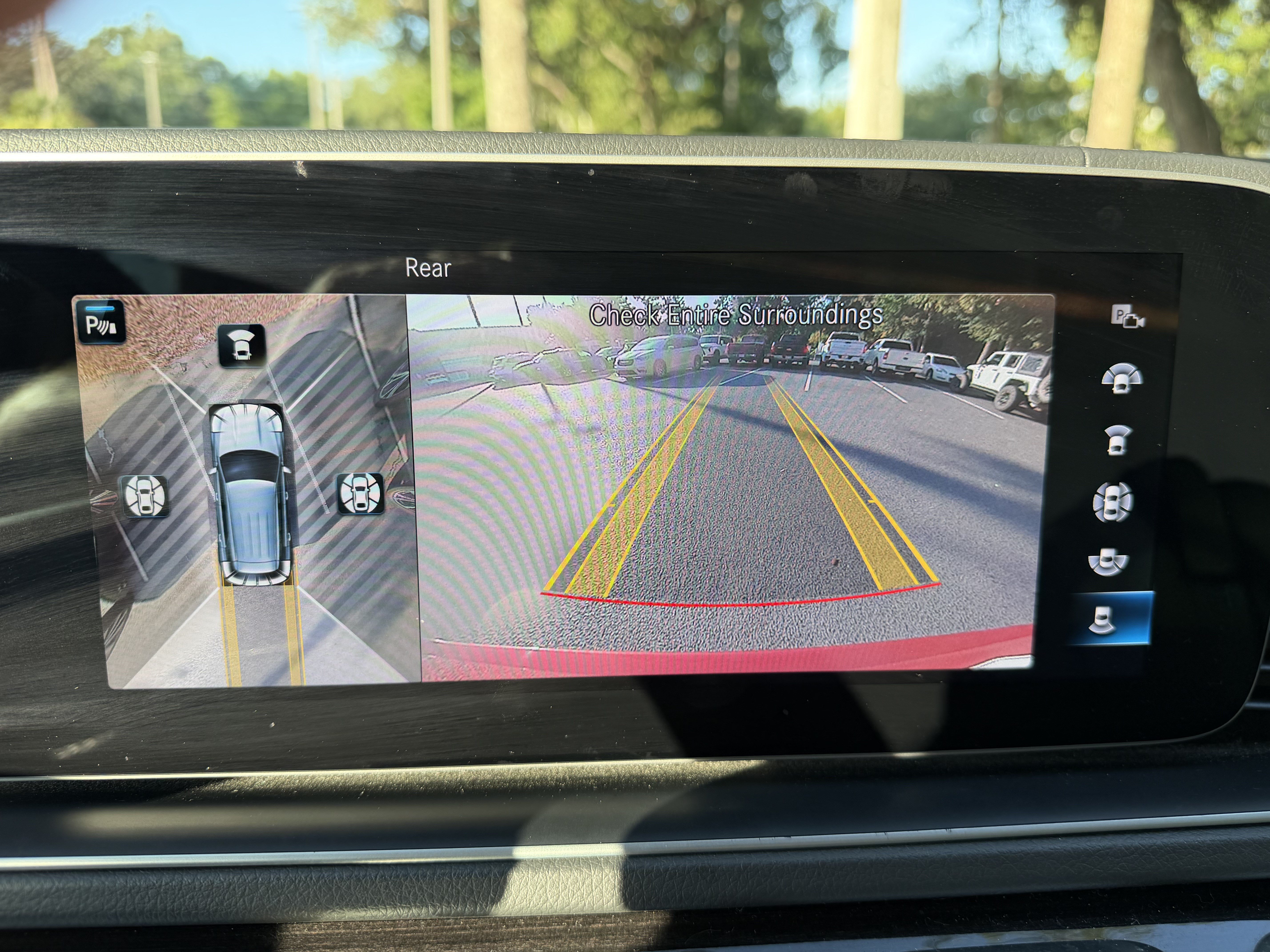 Used 2020 Mercedes-Benz GLE 450 4MATIC image 26