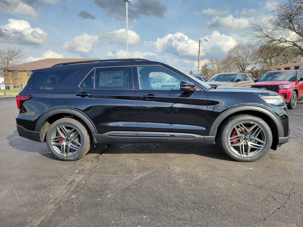 New 2026 Ford Explorer ST w/ Sun And Sound Package image 3