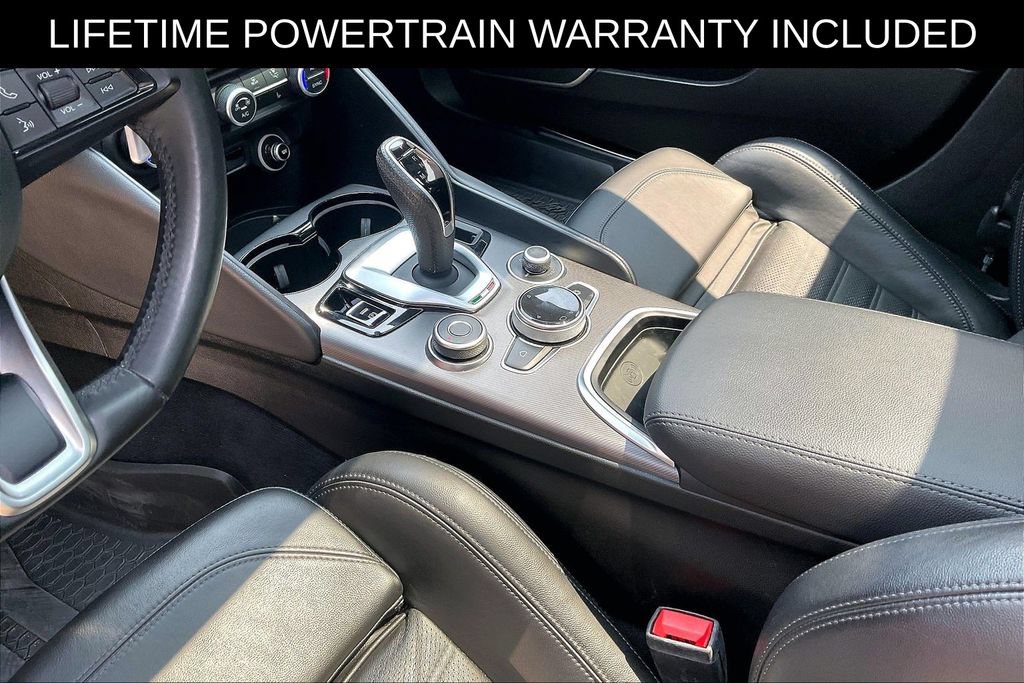 Used 2021 Alfa Romeo Giulia Ti Sport RWD image 13