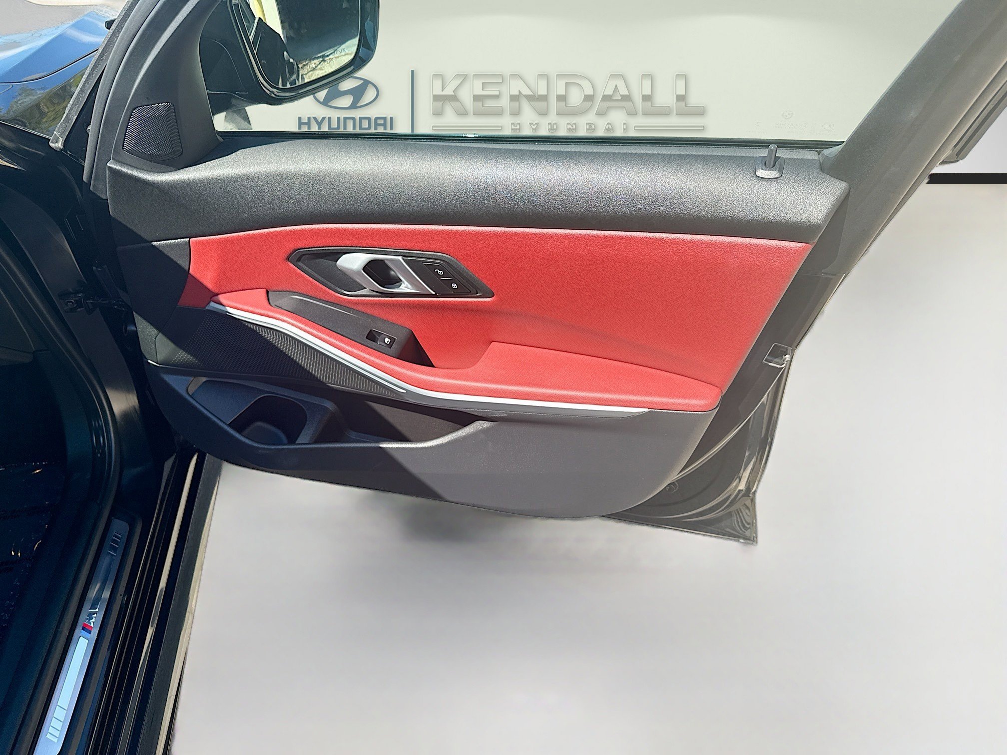 Used 2025 BMW M340i xDrive image 32