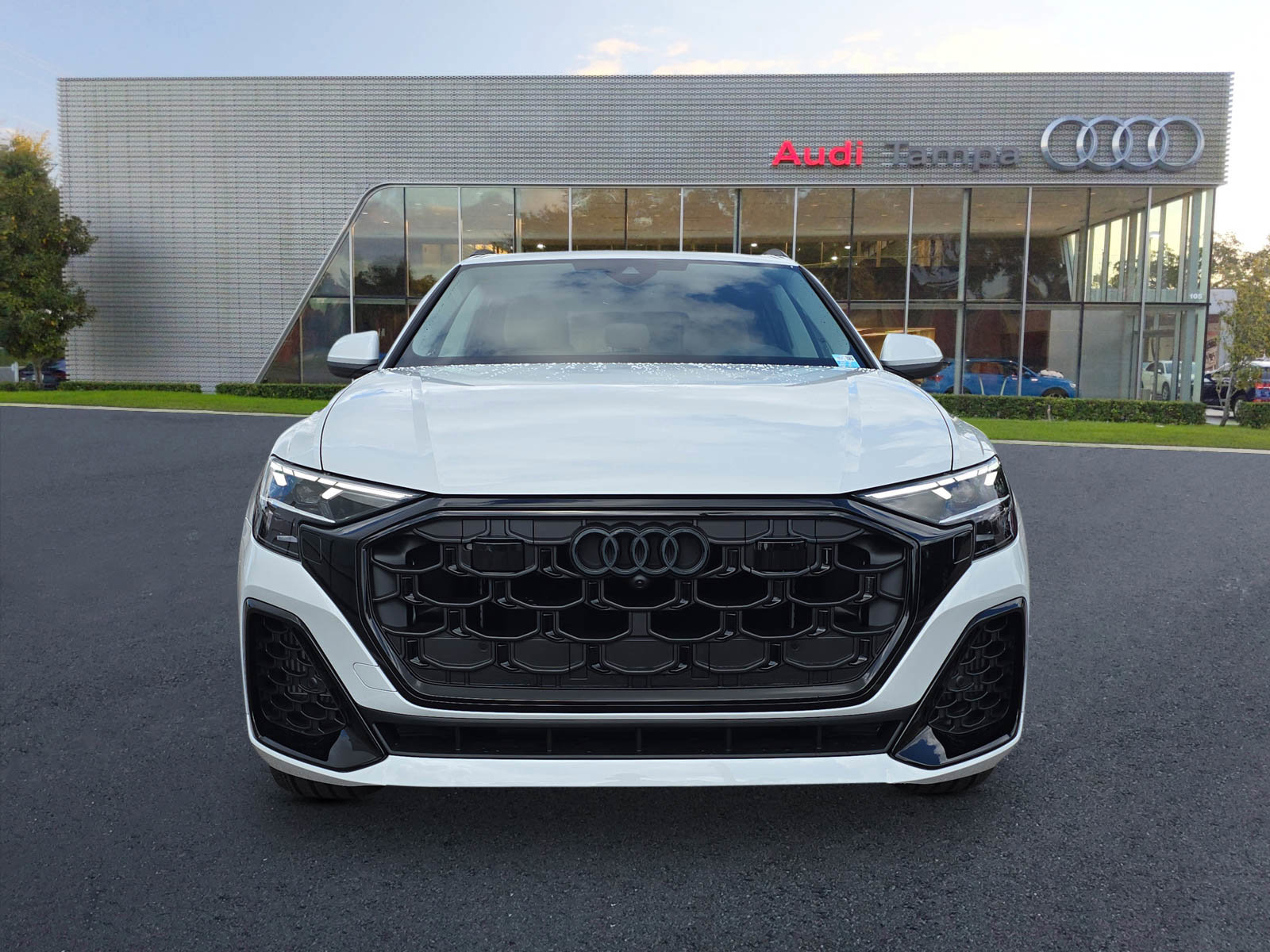 New 2025 Audi Q8 Premium Plus image 2