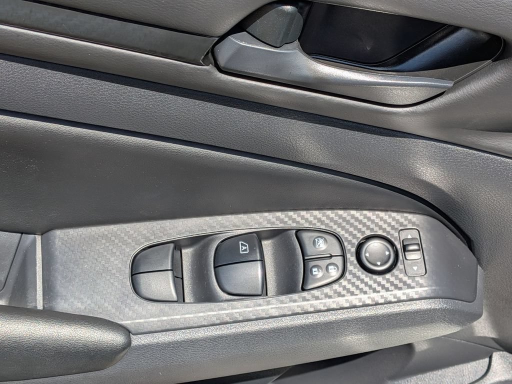 Certified 2024 Nissan Altima 2.5 S FWD image 14