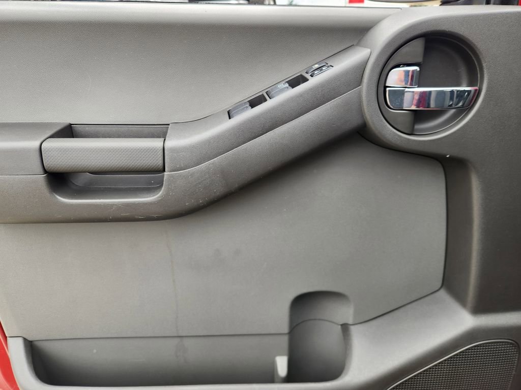 Used 2010 Nissan Xterra X RWD image 21