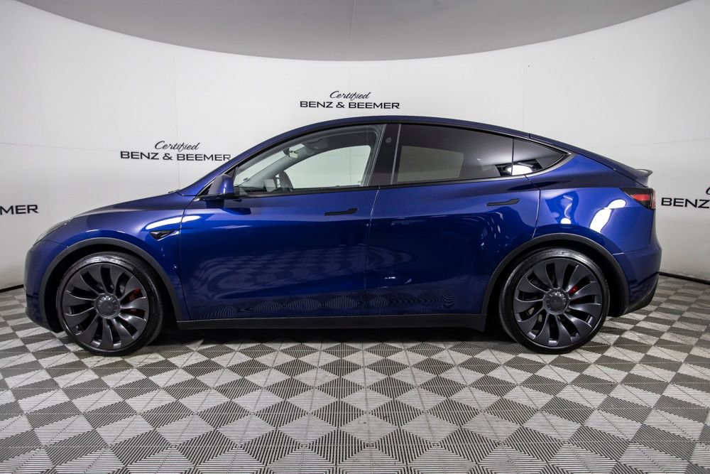 Used 2025 Tesla Model Y Performance image 15